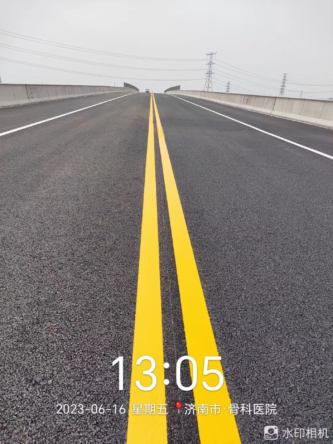 道路劃線(xiàn)