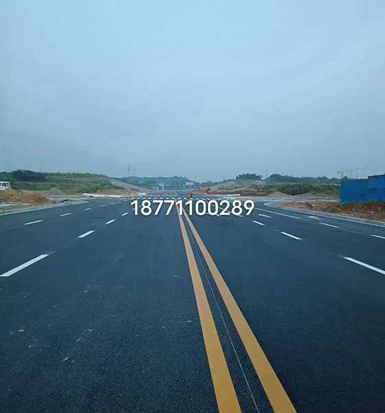 道路劃線(xiàn)